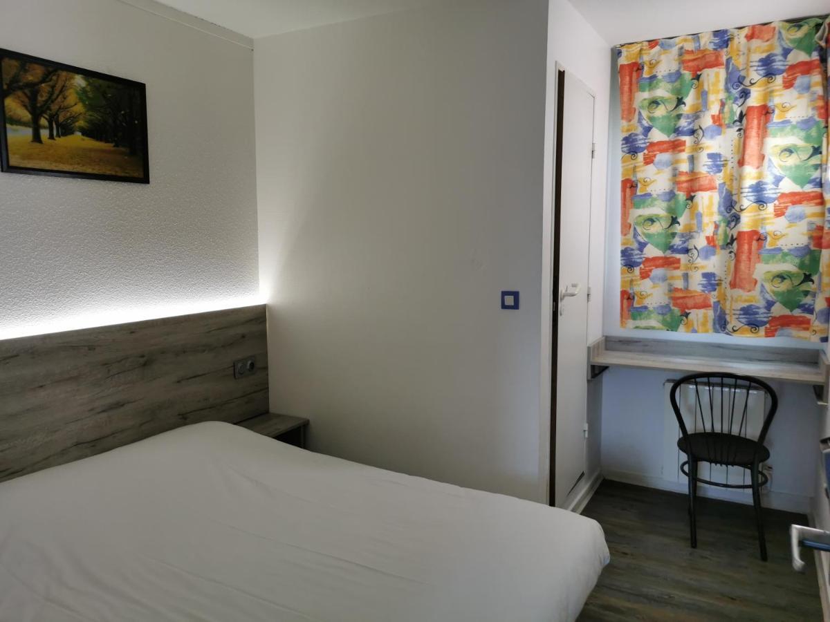 Alpha Hotel Bouafle Εξωτερικό φωτογραφία