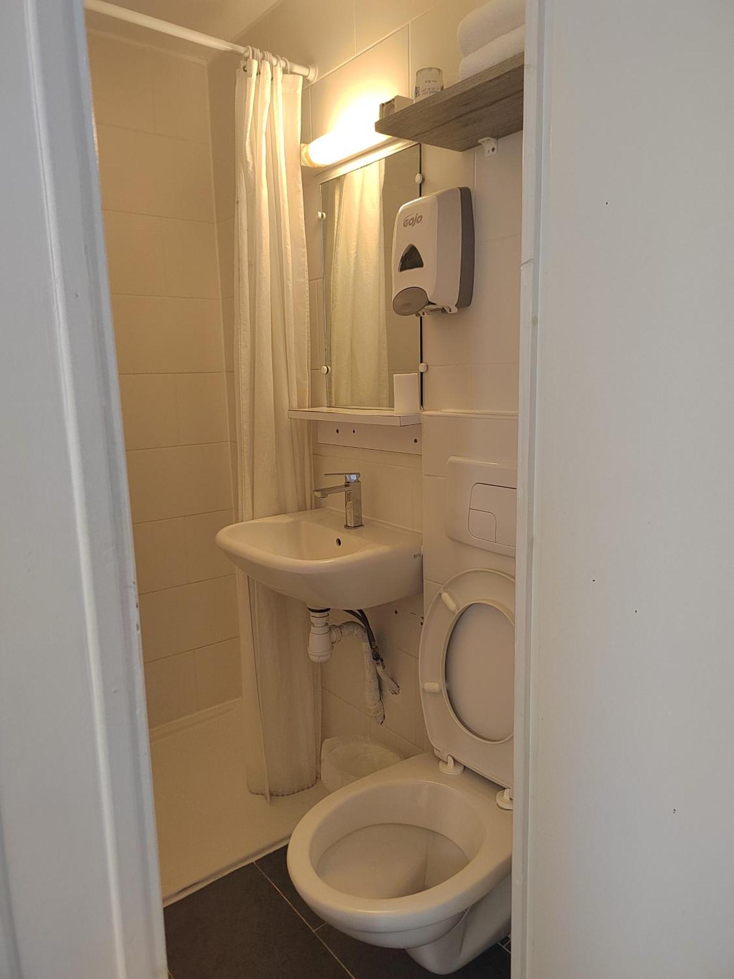 Alpha Hotel Bouafle Εξωτερικό φωτογραφία