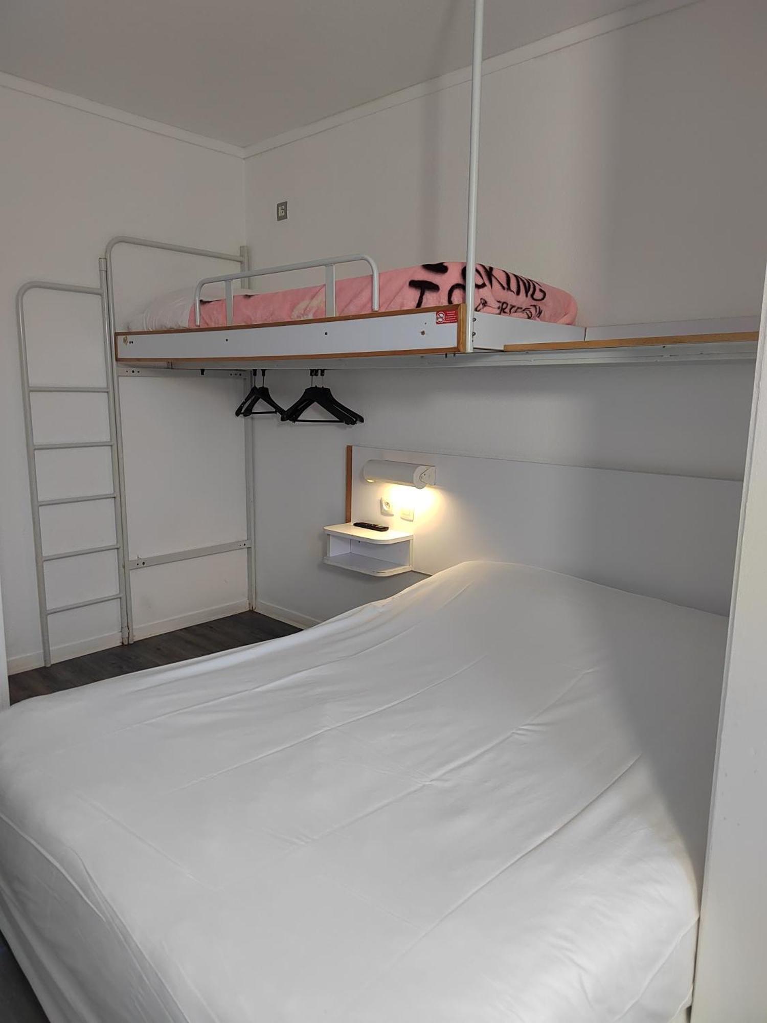 Alpha Hotel Bouafle Εξωτερικό φωτογραφία