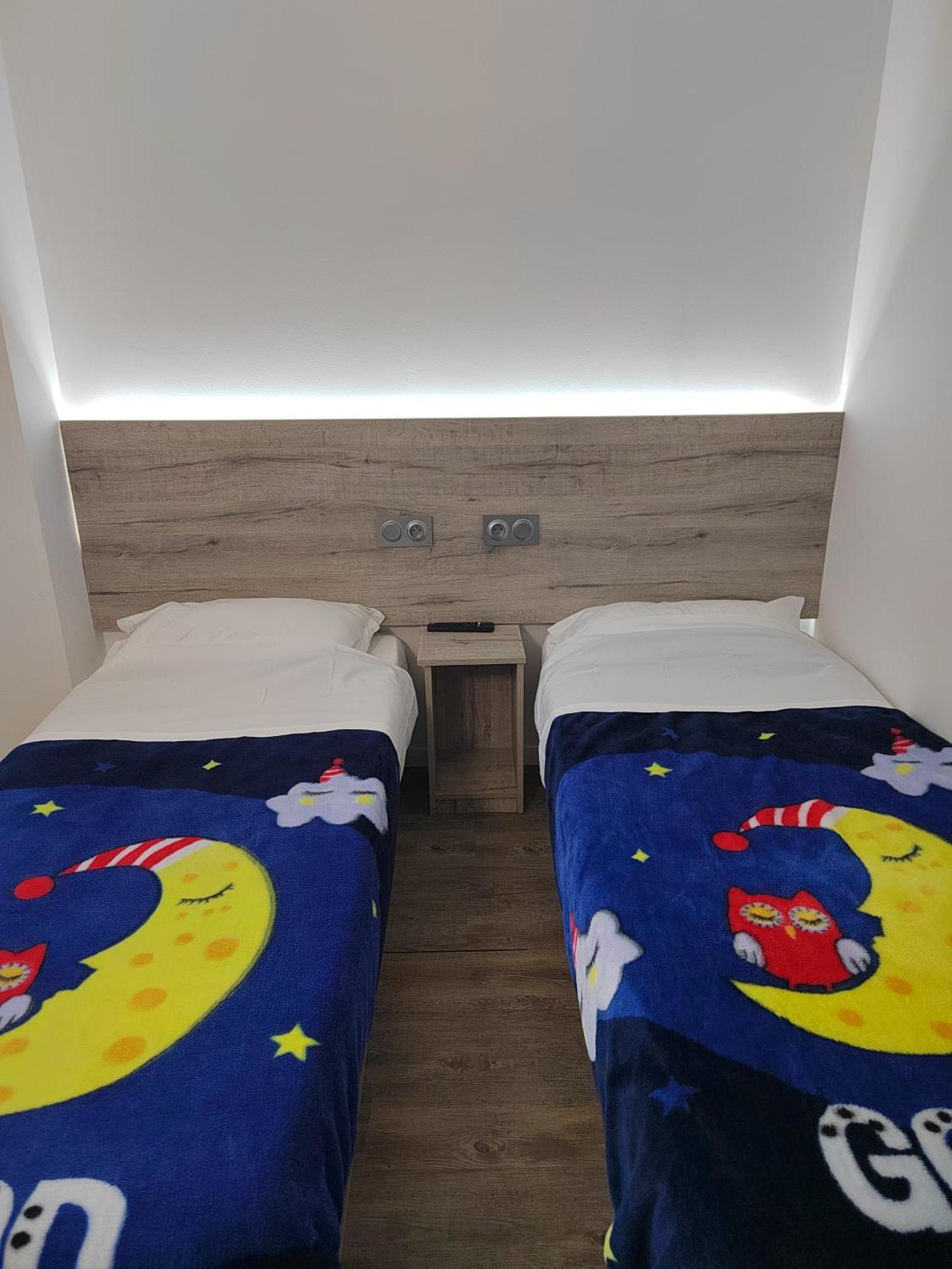Alpha Hotel Bouafle Εξωτερικό φωτογραφία