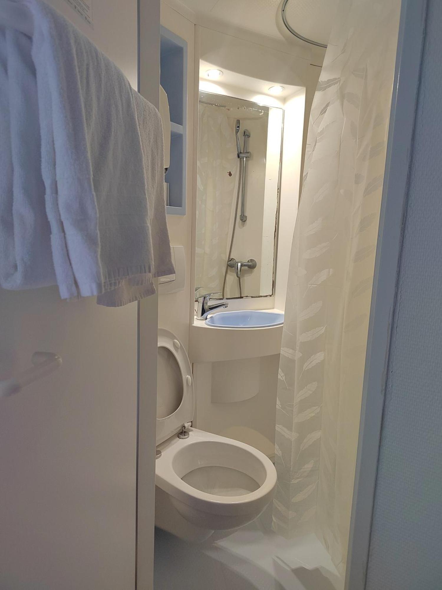 Alpha Hotel Bouafle Εξωτερικό φωτογραφία